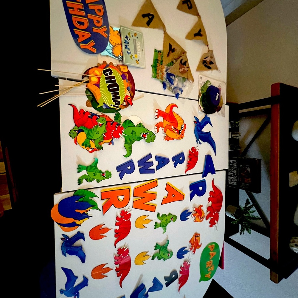 Dinosaur lot (decorations)